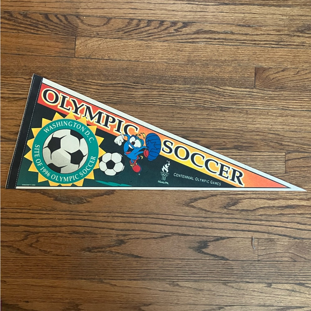 Vintage 1996 Olympic Soccer Washington D.C. Felt Pennant